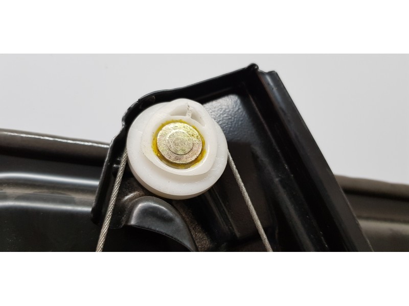 Recambio de elevalunas delantero derecho para mercedes clase r (w251) 320 cdi (251.022) referencia OEM IAM A2518200842  