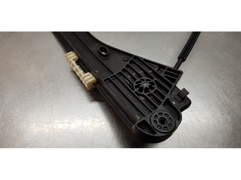 Recambio de elevalunas delantero derecho para peugeot 3008 active referencia OEM IAM 9830389280  