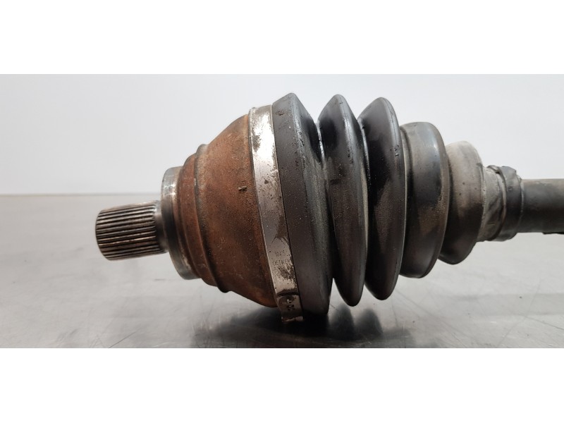 Recambio de transmision delantera izquierda para volkswagen caddy furgón/kombi furgón referencia OEM IAM 2K0407271G  