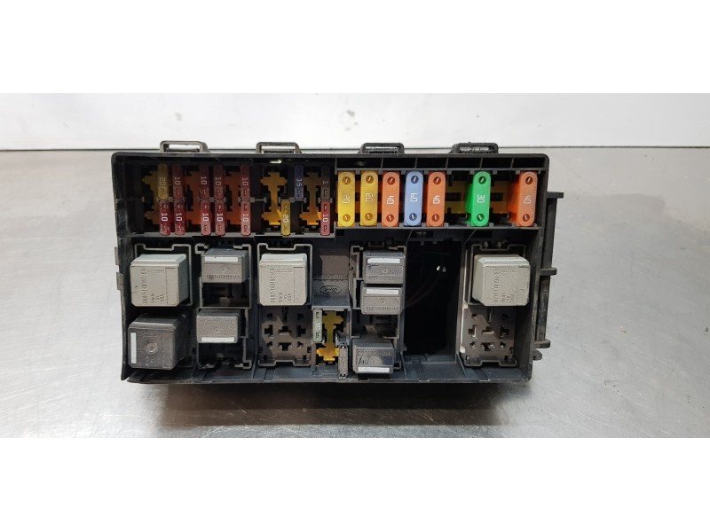 Recambio de caja reles / fusibles para ford tourneo connect (tc7) familiar referencia OEM IAM 7T1T14A067AA   Recambio de caja reles / fusibles para ford tourneo connect (tc7) familiar referencia OEM IAM 7T1T14A067AA