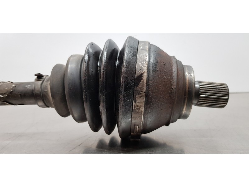 Recambio de transmision delantera izquierda para volkswagen caddy furgón/kombi furgón referencia OEM IAM 2K0407271G  