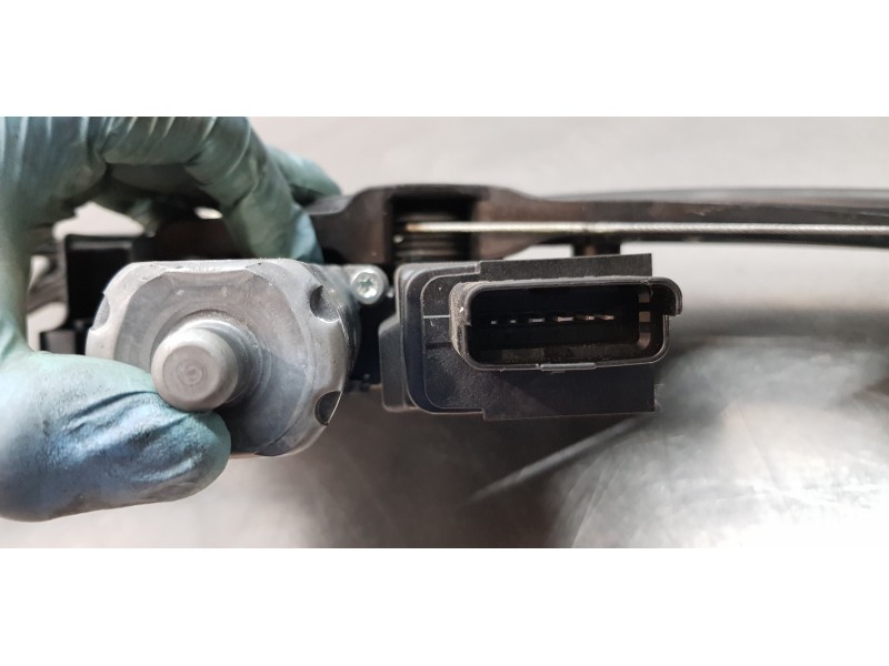 Recambio de elevalunas delantero derecho para peugeot 3008 active referencia OEM IAM 9830389280  