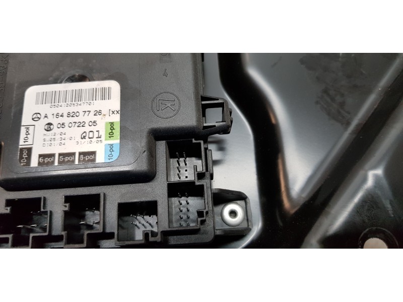 Recambio de elevalunas delantero izquierdo para mercedes clase r (w251) 320 cdi (251.022) referencia OEM IAM A2518200742  