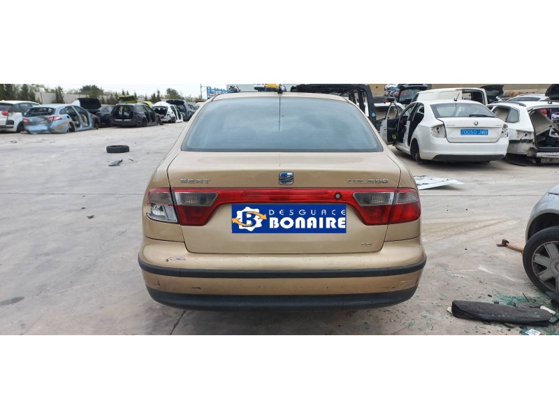 seat toledo (1m2) del año 2001