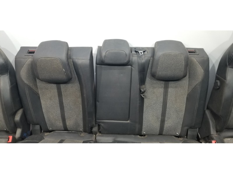 Recambio de juego asientos completo para peugeot 3008 allure referencia OEM IAM 1622708380 1616753480 1622708080
