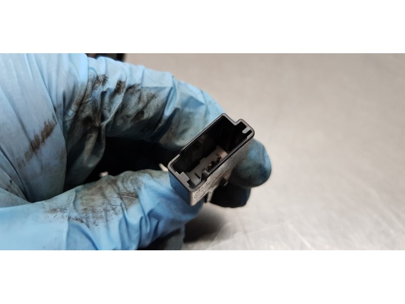 Recambio de enganche del cinturon delantero izq para chevrolet cruze lt referencia OEM IAM 13283064   Recambio de enganche del cinturon delantero izq para chevrolet cruze lt referencia OEM IAM 13283064