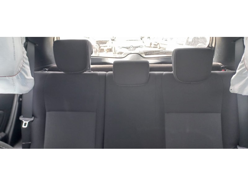 toyota yaris del año 2017