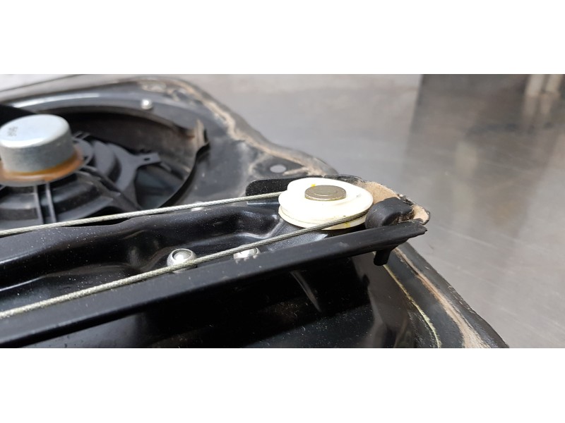 Recambio de elevalunas trasero derecho para mercedes clase r (w251) 320 cdi (251.022) referencia OEM IAM A2518200208  