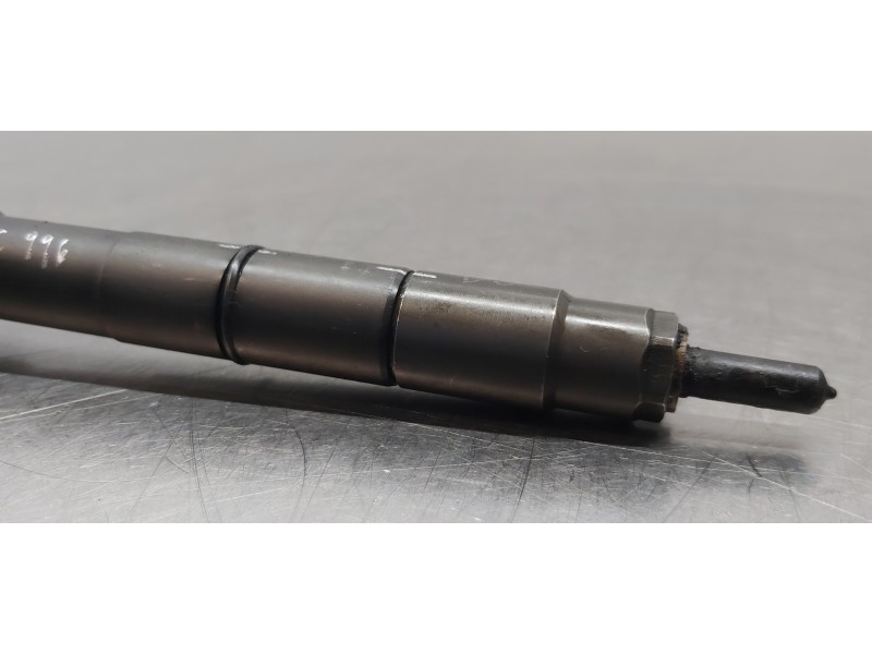 Recambio de inyector para volkswagen crafter kasten (sy) furgón 35 bl ta fwd referencia OEM IAM 04L130277BB 28565337 