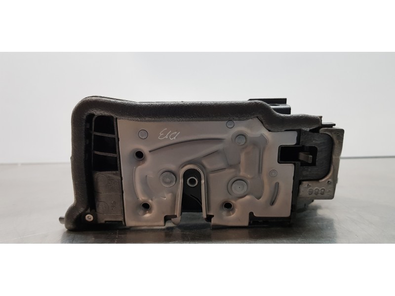 Recambio de cerradura puerta trasera derecha para bmw serie x3 (g01) xdrive20d referencia OEM IAM 51227281940  