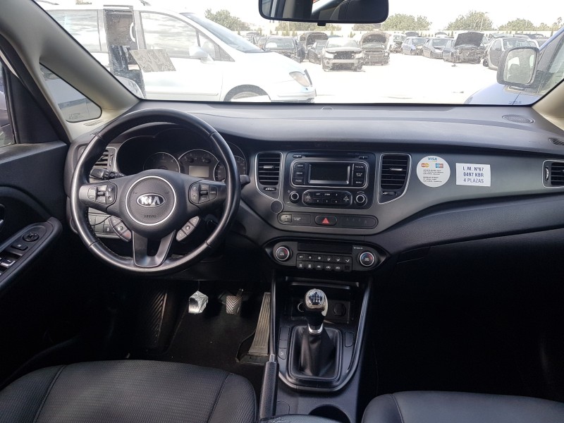 kia carens ( ) del año 2017