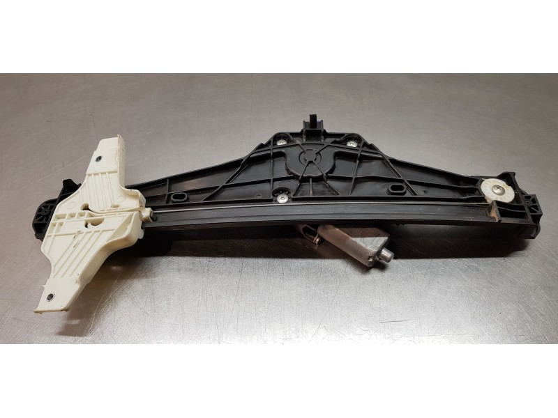 Recambio de elevalunas trasero derecho para peugeot 3008 active referencia OEM IAM 9810488480   Recambio de elevalunas trasero derecho para peugeot 3008 active referencia OEM IAM 9810488480