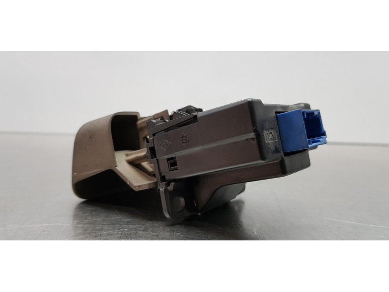 Recambio de freno de mano electrico para renault scenic ii authentique referencia OEM IAM 8200243681   Recambio de freno de mano electrico para renault scenic ii authentique referencia OEM IAM 8200243681