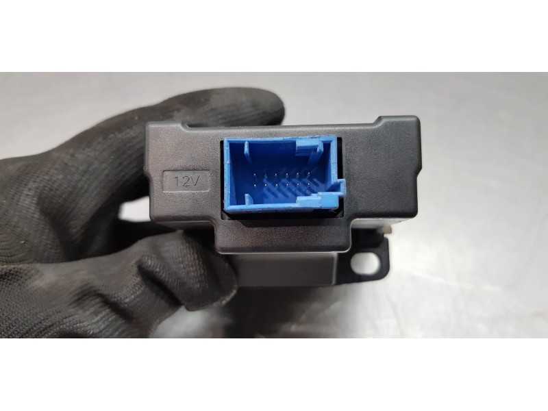 Recambio de freno de mano electrico para renault scenic ii authentique referencia OEM IAM 8200243681   Recambio de freno de mano electrico para renault scenic ii authentique referencia OEM IAM 8200243681