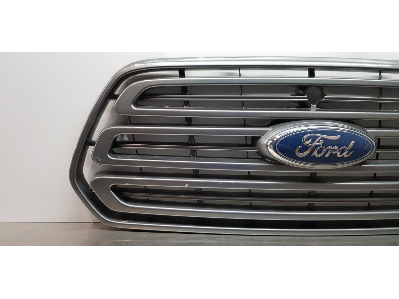 Recambio de rejilla delantera para ford transit kastenwagen (ttg) 350 l2 referencia OEM IAM 1906368 BK3117B968CC5FNV 