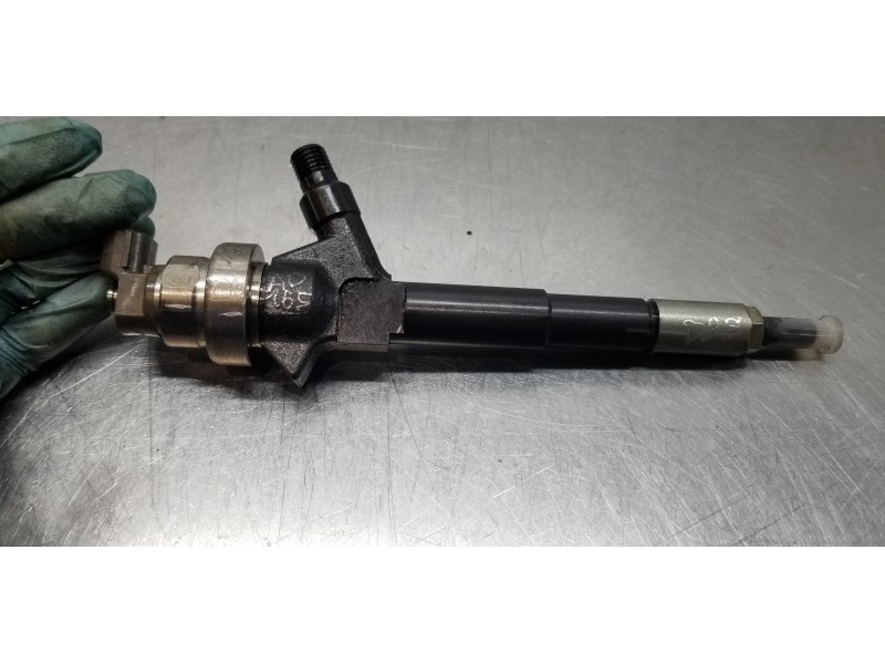 Recambio de inyector para chevrolet cruze lt referencia OEM IAM 55567729  