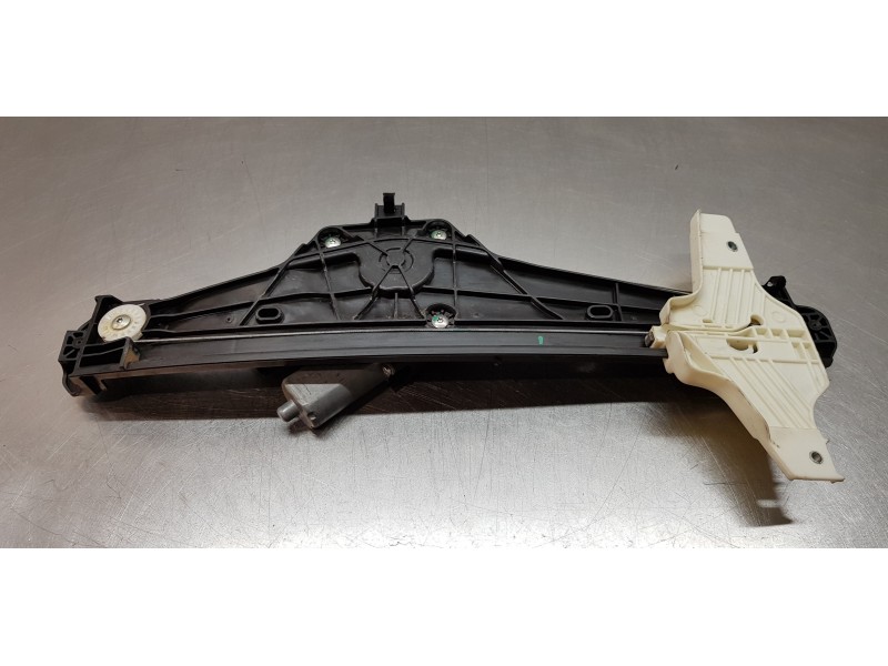 Recambio de elevalunas trasero izquierdo para peugeot 3008 active referencia OEM IAM 9830389080   Recambio de elevalunas trasero izquierdo para peugeot 3008 active referencia OEM IAM 9830389080