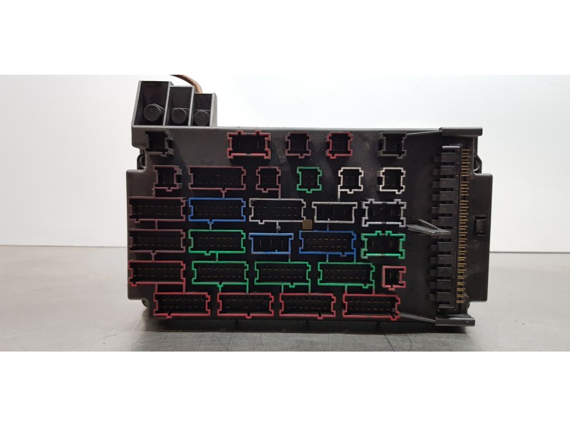 Recambio de caja reles / fusibles para mercedes clase m (w163) 270 cdi (163.113) referencia OEM IAM 1635450205   Recambio de caja reles / fusibles para mercedes clase m (w163) 270 cdi (163.113) referencia OEM IAM 1635450205