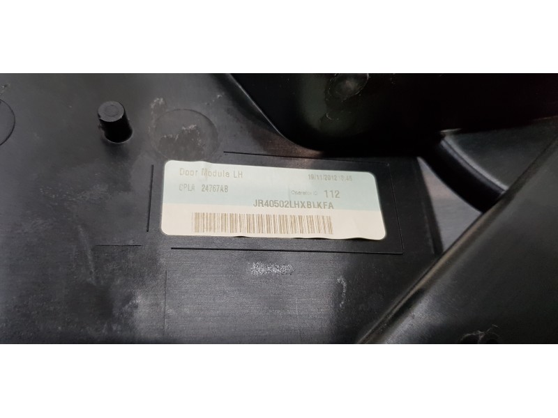 Recambio de moldura para land rover range rover vogue referencia OEM IAM LR034293  