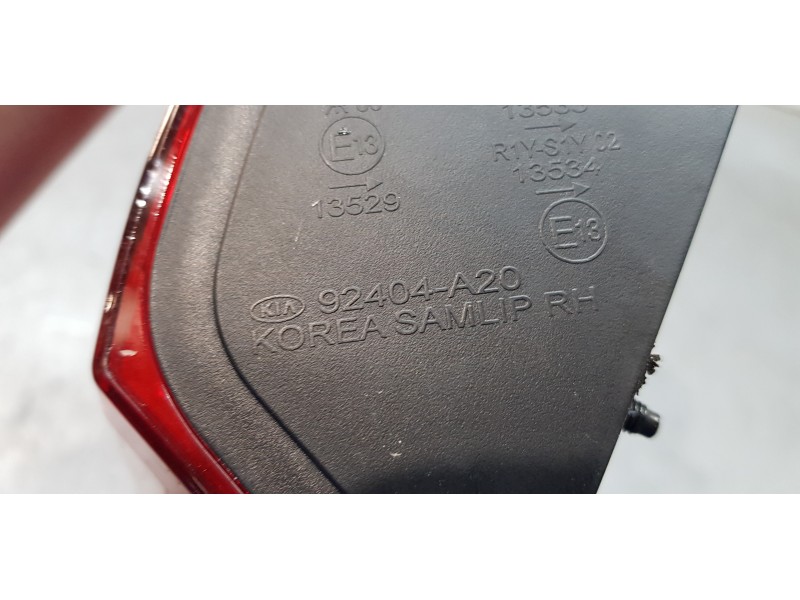 Recambio de piloto trasero derecho interior para kia cee´d attract referencia OEM IAM 92404A2020   Recambio de piloto trasero derecho interior para kia cee´d attract referencia OEM IAM 92404A2020