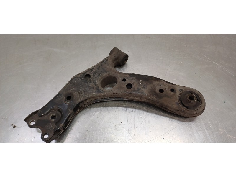 Recambio de brazo suspension inferior delantero derecho para toyota verso comfort referencia OEM IAM 480680F030   Recambio de brazo suspension inferior delantero derecho para toyota verso comfort referencia OEM IAM 480680F030