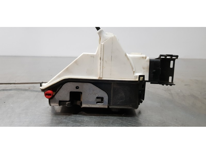 Recambio de cerradura puerta trasera izquierda para citroen c-elysée seduction referencia OEM IAM 755053  