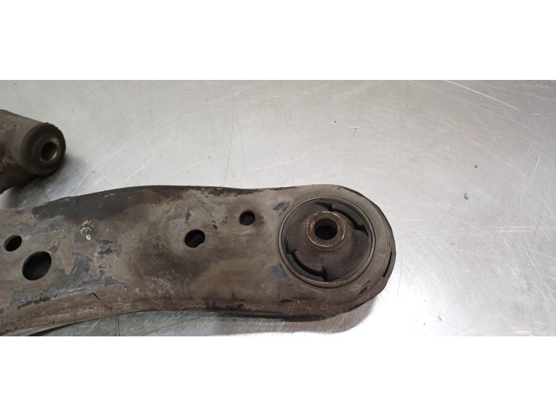 Recambio de brazo suspension inferior delantero derecho para toyota verso comfort referencia OEM IAM 480680F030   Recambio de brazo suspension inferior delantero derecho para toyota verso comfort referencia OEM IAM 480680F030