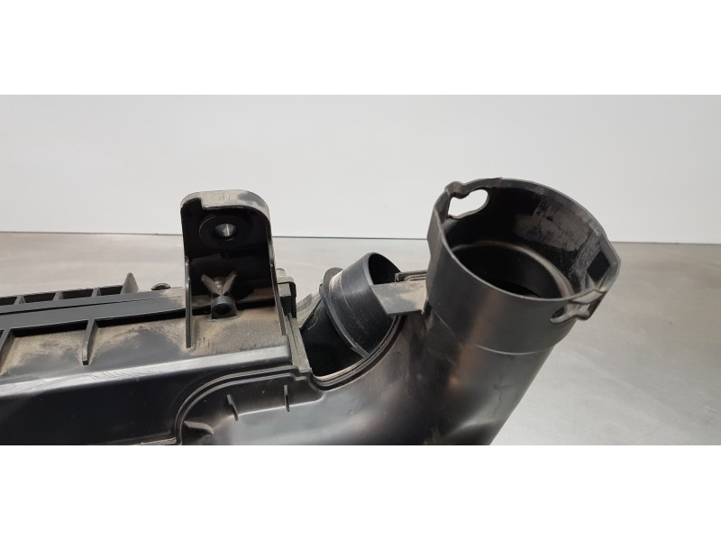 Recambio de filtro aire para peugeot 3008 active referencia OEM IAM 9812735680   Recambio de filtro aire para peugeot 3008 active referencia OEM IAM 9812735680