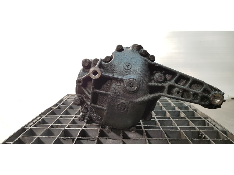 Recambio de diferencial delantero para mercedes clase m (w163) 270 cdi (163.113) referencia OEM IAM A1633300005  