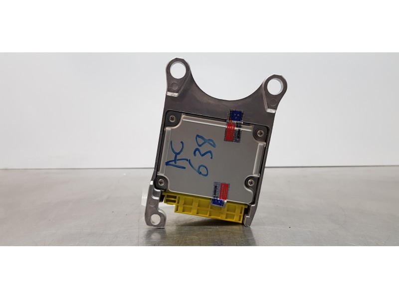 Recambio de centralita airbag para toyota auris hybrid active referencia OEM IAM 8917012740   Recambio de centralita airbag para toyota auris hybrid active referencia OEM IAM 8917012740