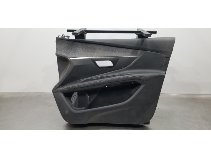 Recambio de guarnecido tapizado puerta delantera derecha para peugeot 3008 active referencia OEM IAM 98305864BY   Recambio de guarnecido tapizado puerta delantera derecha para peugeot 3008 active referencia OEM IAM 98305864BY