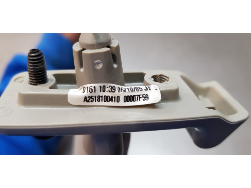 Recambio de parasol derecho para mercedes clase r (w251) 320 cdi (251.022) referencia OEM IAM A2518100410  