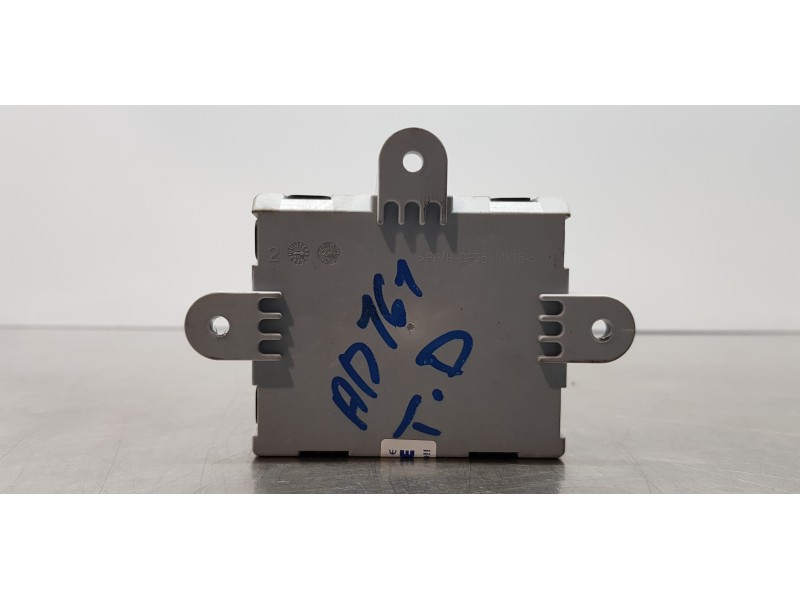 Recambio de modulo electronico para land rover discovery sport pure referencia OEM IAM GJ3214D619BA LR092139 