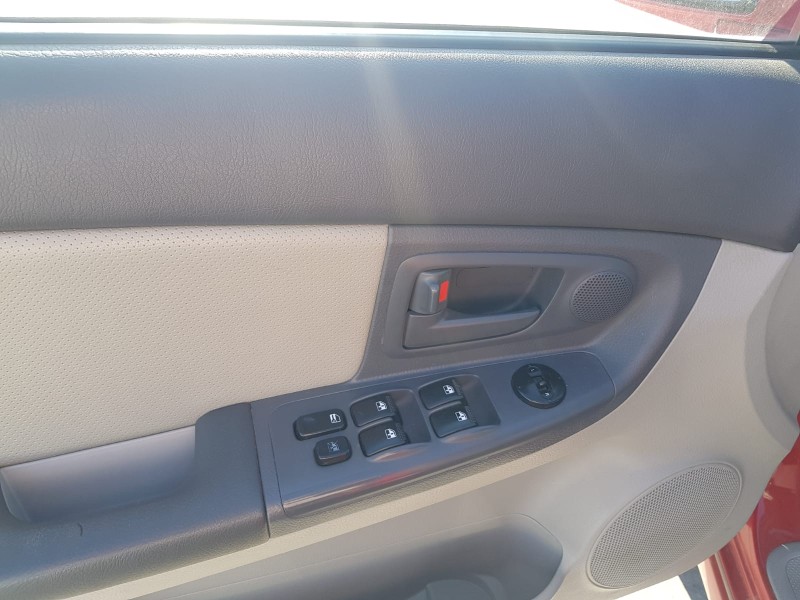 kia cerato del año 2005