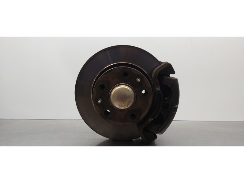 Recambio de mangueta delantera derecha para iveco daily caja abierta / volquete 35 - s 11 volquete referencia OEM IAM 500391885 