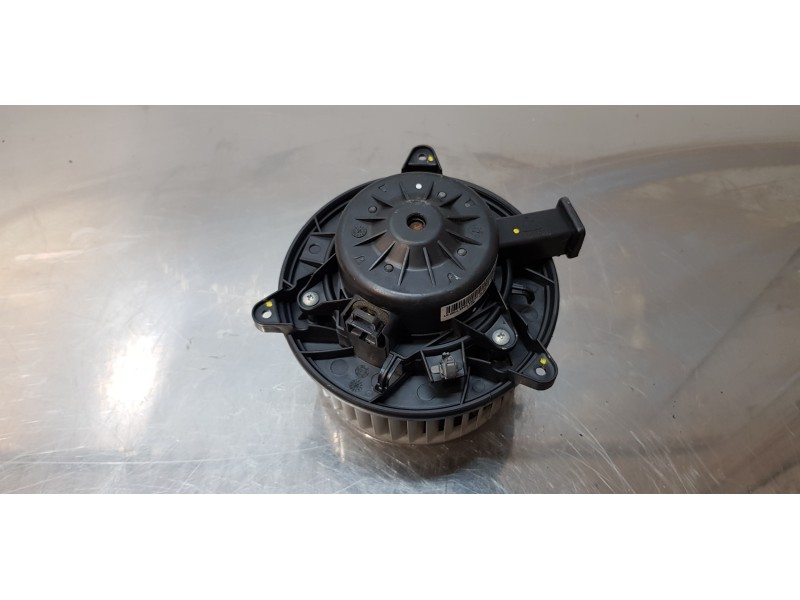 Recambio de motor calefaccion para chevrolet cruze lt referencia OEM IAM 5242710201  