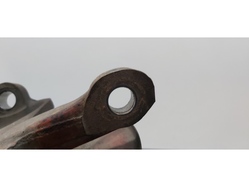 Recambio de mangueta delantera derecha para iveco daily caja abierta / volquete 35 - s 11 volquete referencia OEM IAM 500391885 