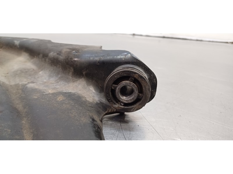 Recambio de brazo suspension inferior delantero izquierdo para renault clio iv authentique referencia OEM IAM 545050399R  