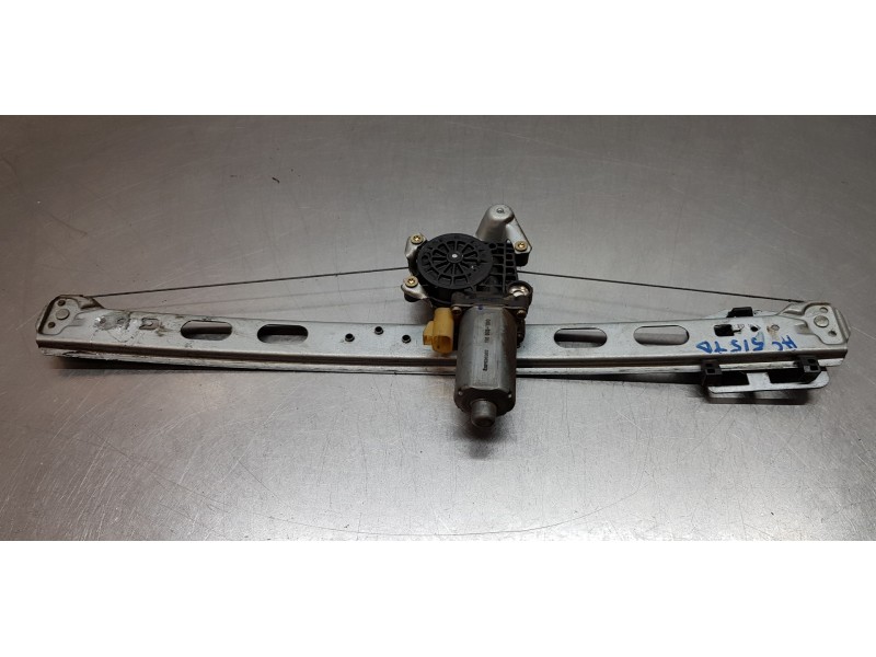 Recambio de elevalunas trasero derecho para mercedes clase m (w163) 270 cdi (163.113) referencia OEM IAM A1637300246  