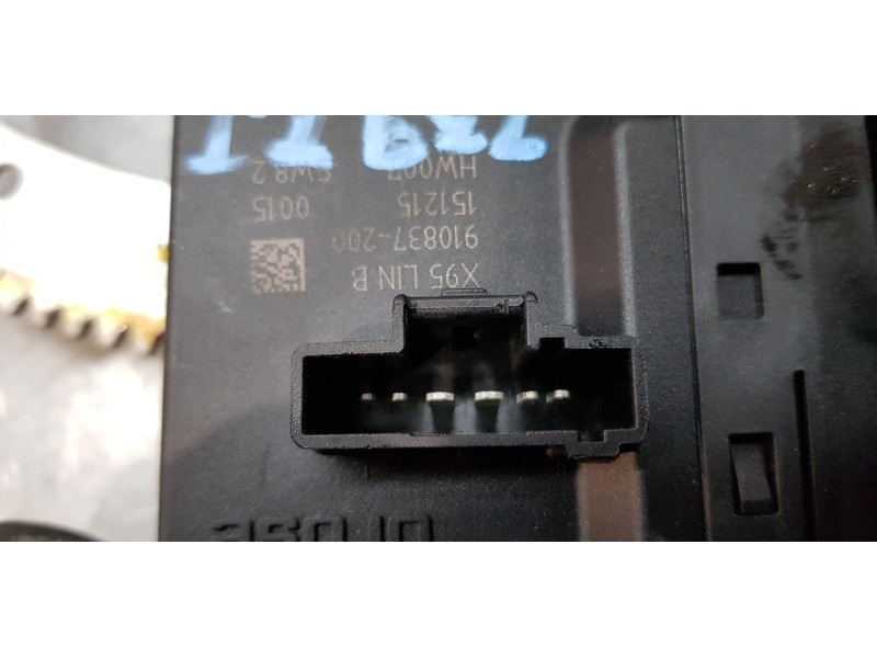 Recambio de elevalunas trasero izquierdo para renault scenic iii bose edition referencia OEM IAM 827310166R  