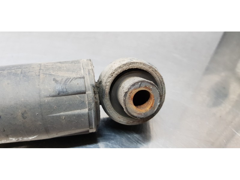 Recambio de amortiguador trasero izquierdo para renault kadjar zen referencia OEM IAM 562104EA2A   Recambio de amortiguador trasero izquierdo para renault kadjar zen referencia OEM IAM 562104EA2A