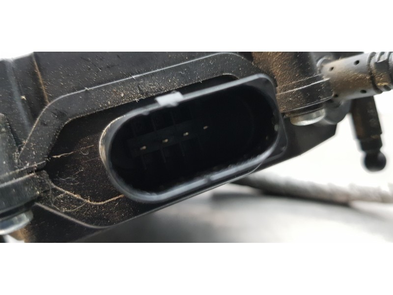 Recambio de motor cierre centralizado porton para land rover range rover vogue referencia OEM IAM LR039109  