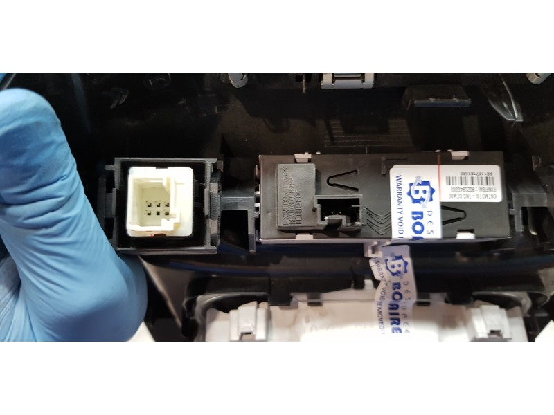 Recambio de luz interior para peugeot 3008 active referencia OEM IAM 96781446ZD 9825946880  Recambio de luz interior para peugeot 3008 active referencia OEM IAM 96781446ZD 9825946880