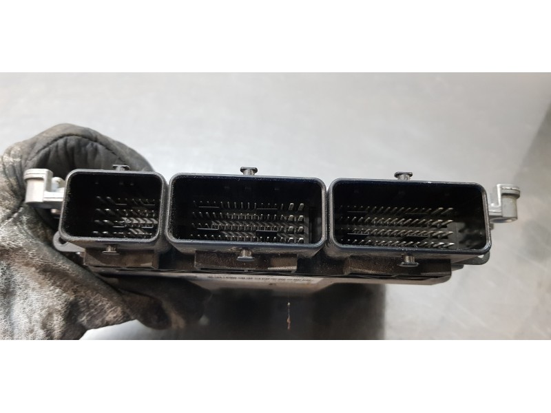 Recambio de centralita motor uce para renault kadjar zen referencia OEM IAM 237106319R   Recambio de centralita motor uce para renault kadjar zen referencia OEM IAM 237106319R