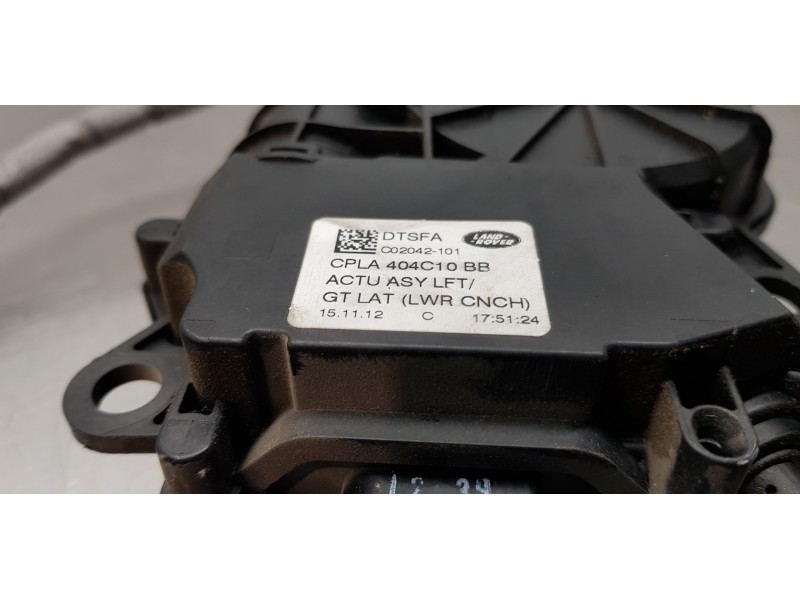 Recambio de motor cierre centralizado porton para land rover range rover vogue referencia OEM IAM LR034341  