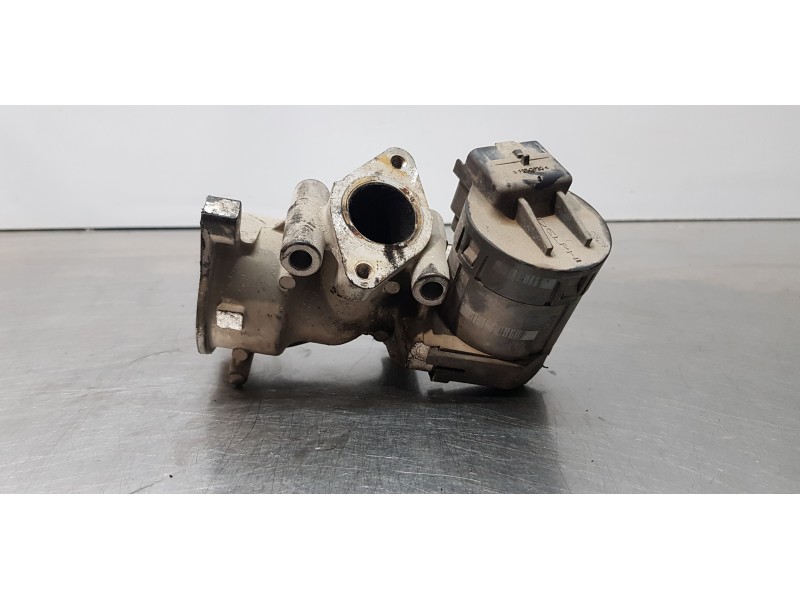 Recambio de valvula egr para ford focus berlina (cap) trend referencia OEM IAM 9656612380  