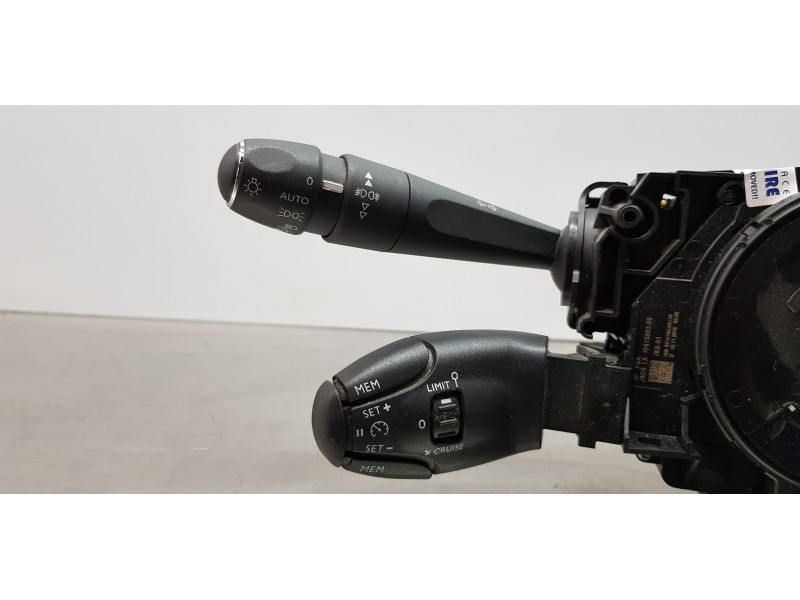 Recambio de mando multifuncion para peugeot 3008 active referencia OEM IAM 98262594ZD   Recambio de mando multifuncion para peugeot 3008 active referencia OEM IAM 98262594ZD