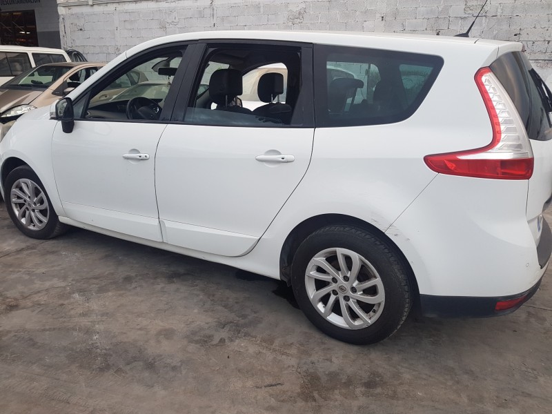 renault scenic iii del año 2014