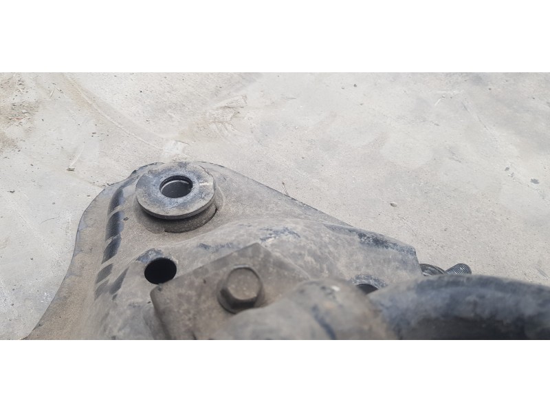 Recambio de puente delantero para kia carens ( ) basic referencia OEM IAM 62405A4650   Recambio de puente delantero para kia carens ( ) basic referencia OEM IAM 62405A4650