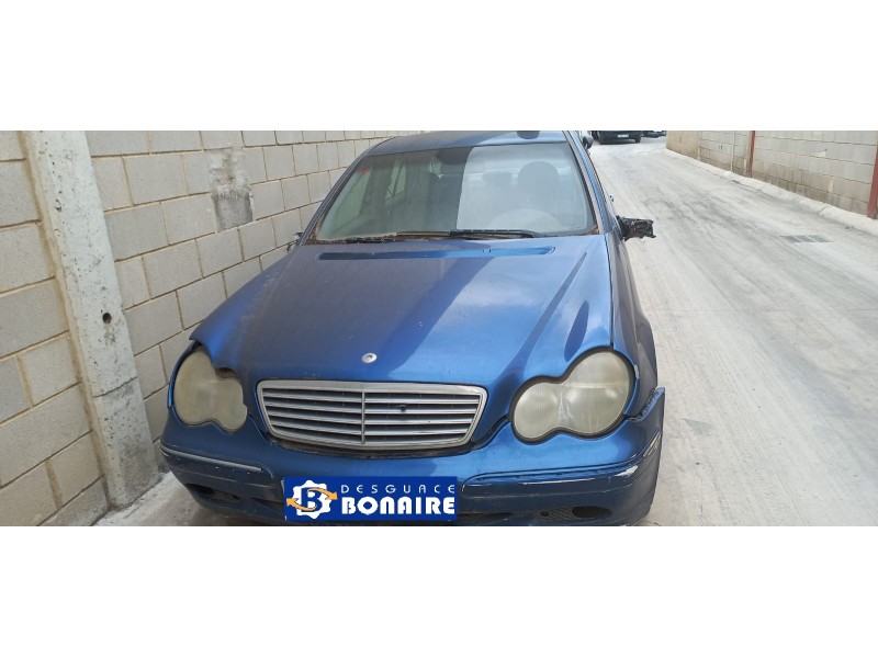 mercedes clase c (w203) berlina del año 2004